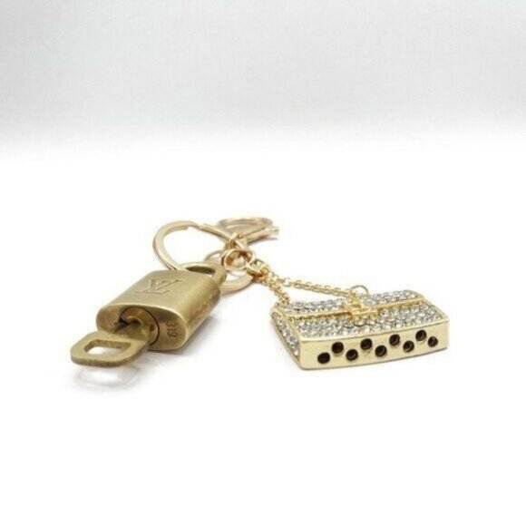 Authentic Louis Vuitton Lock & Key with Bag Purse Charm Keychain Key Chain - Picture 4 of 4